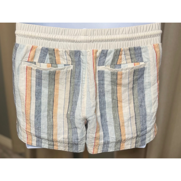 Women's Athleta Shorts, Size 10, Linen Stripe - Picture 8 of 10